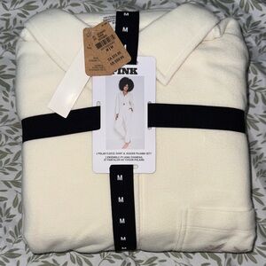 PINK Victoria's Secret Cream Fleece Pajama Set